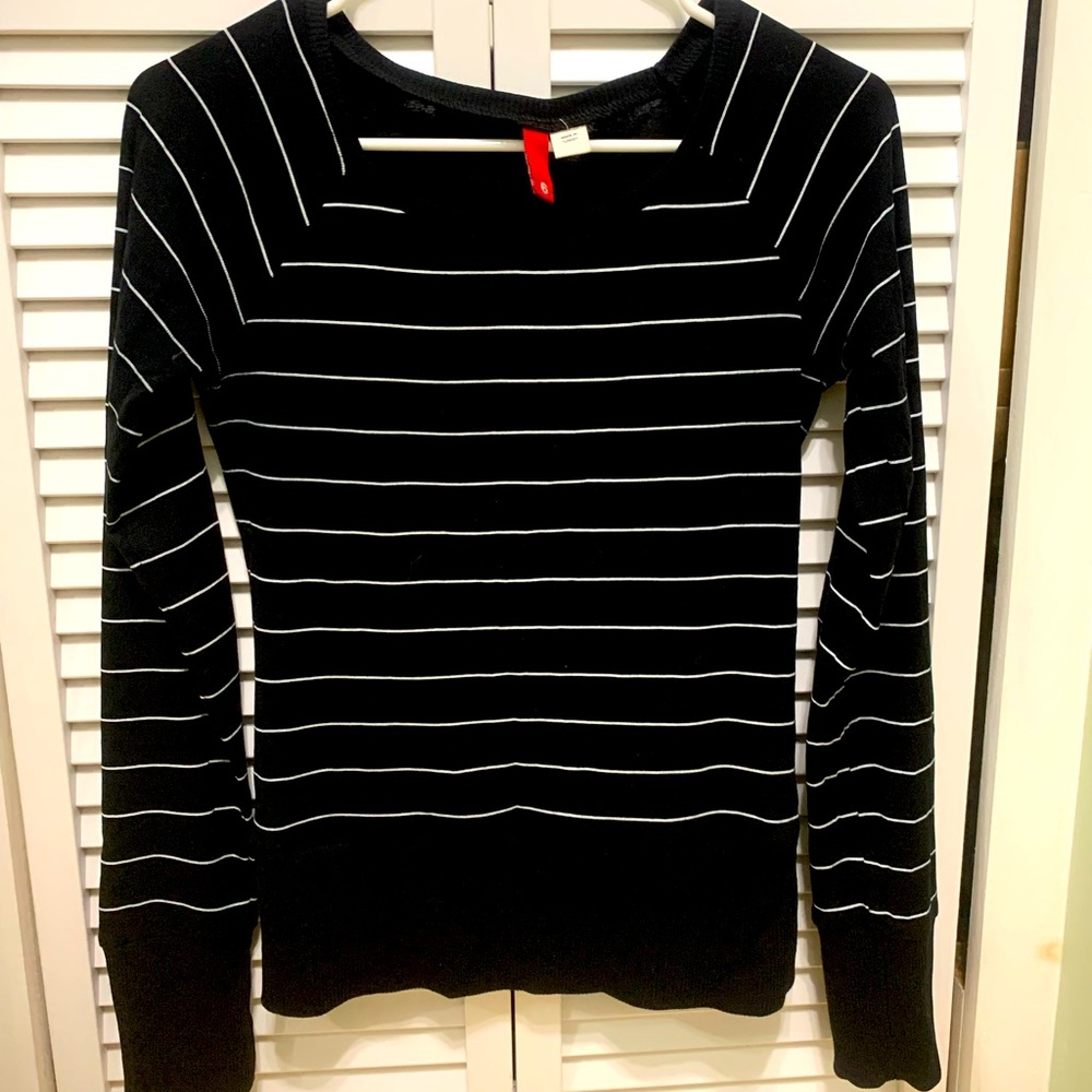 Divided by H&M long sleeve shirt